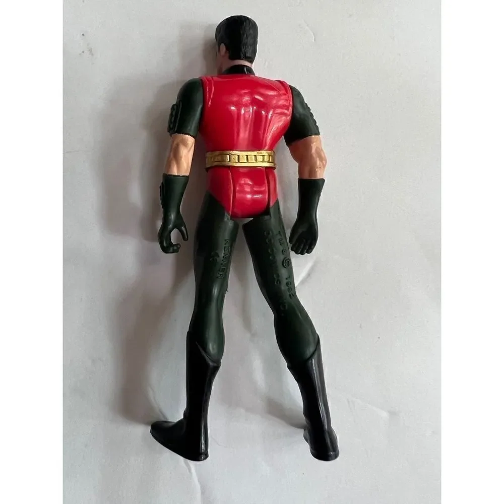 KENNER ROBIN ACTION FIGURE 4.5 INCH DC COMICS PREOWNED 1992‎